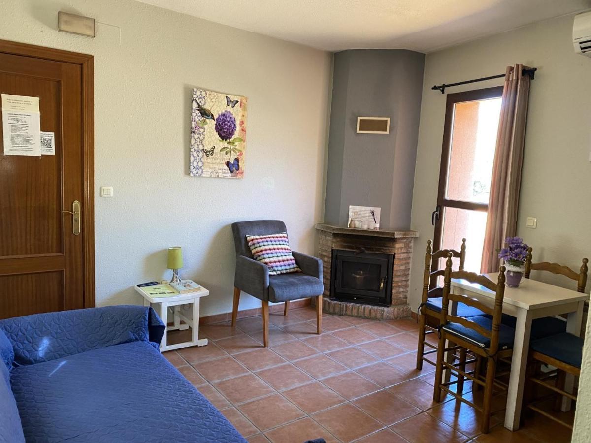 Apartamentos Rurales El Solitario Banos De Montemayor Eksteriør billede